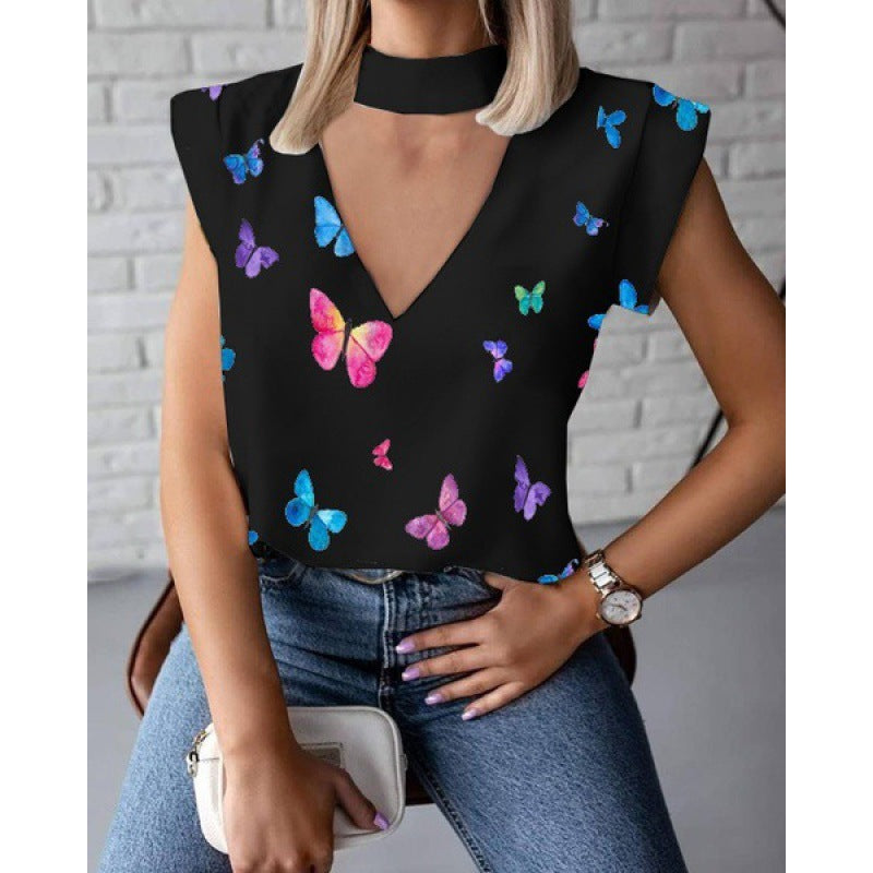 Damen mit V-Ausschnitt und Choker