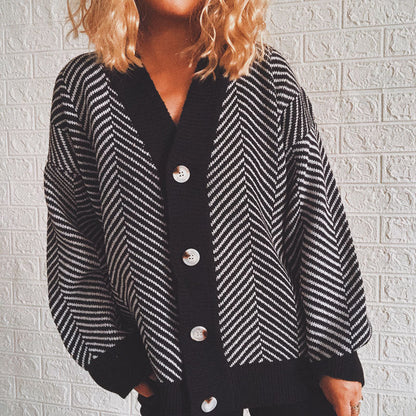 Damen Strickjacke Chevron Muster Knopfverschluss Eveloria