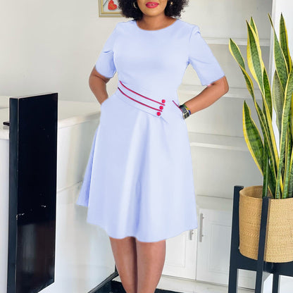 Damen A-Linien Kleid Gürtel Knopf Details Eveloria