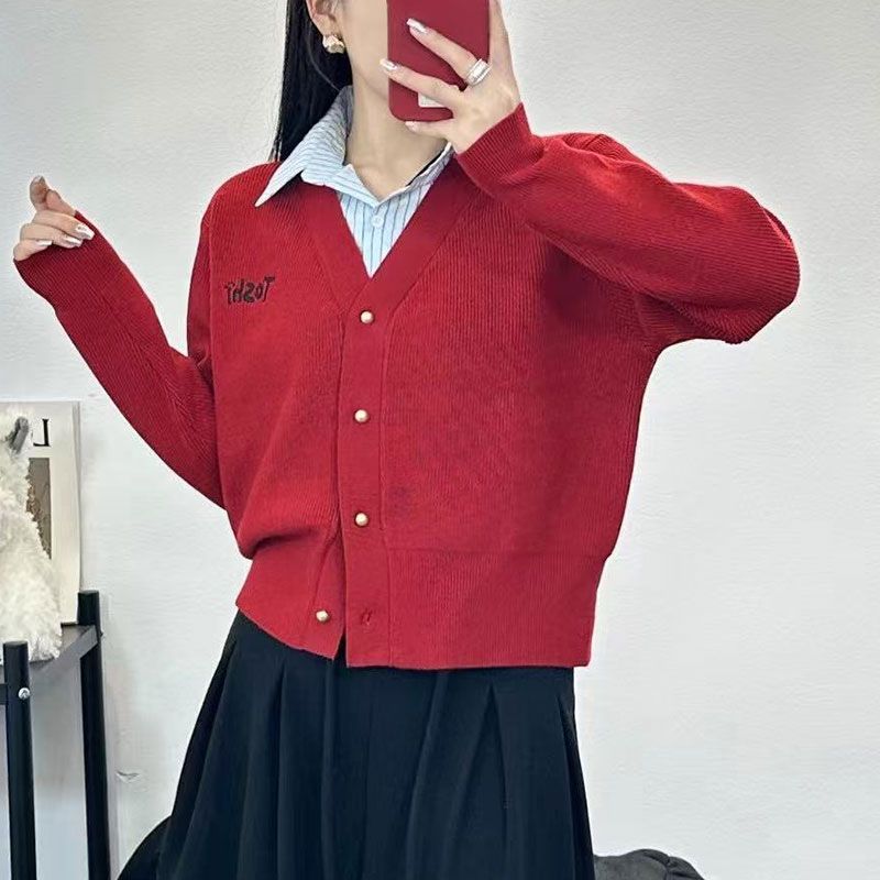 Damen Strickjacke V-Ausschnitt Dekorative Knöpfe Eveloria