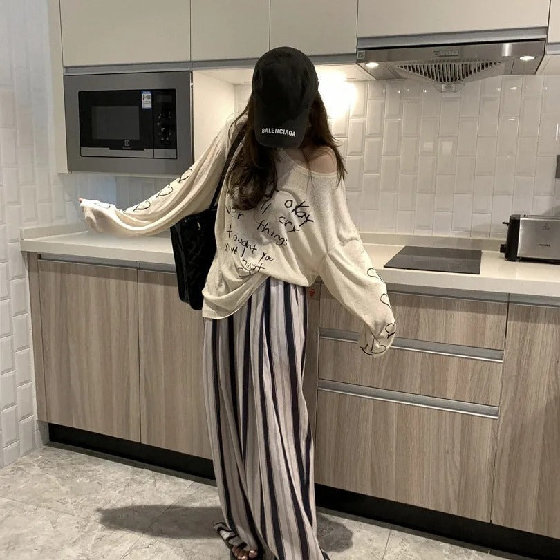Damen Oversized Oberteil Off-Shoulder Design mit Schriftzug