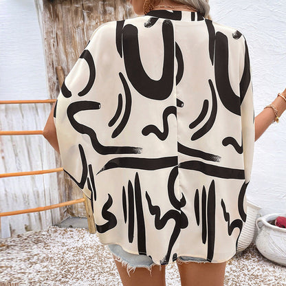 Damen Oversized Bluse Moderne Grafikmuster Eveloria
