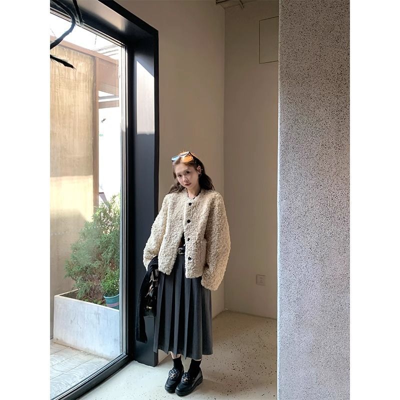 Damen Plüschjacke Kuschelig Knöpfe Beige