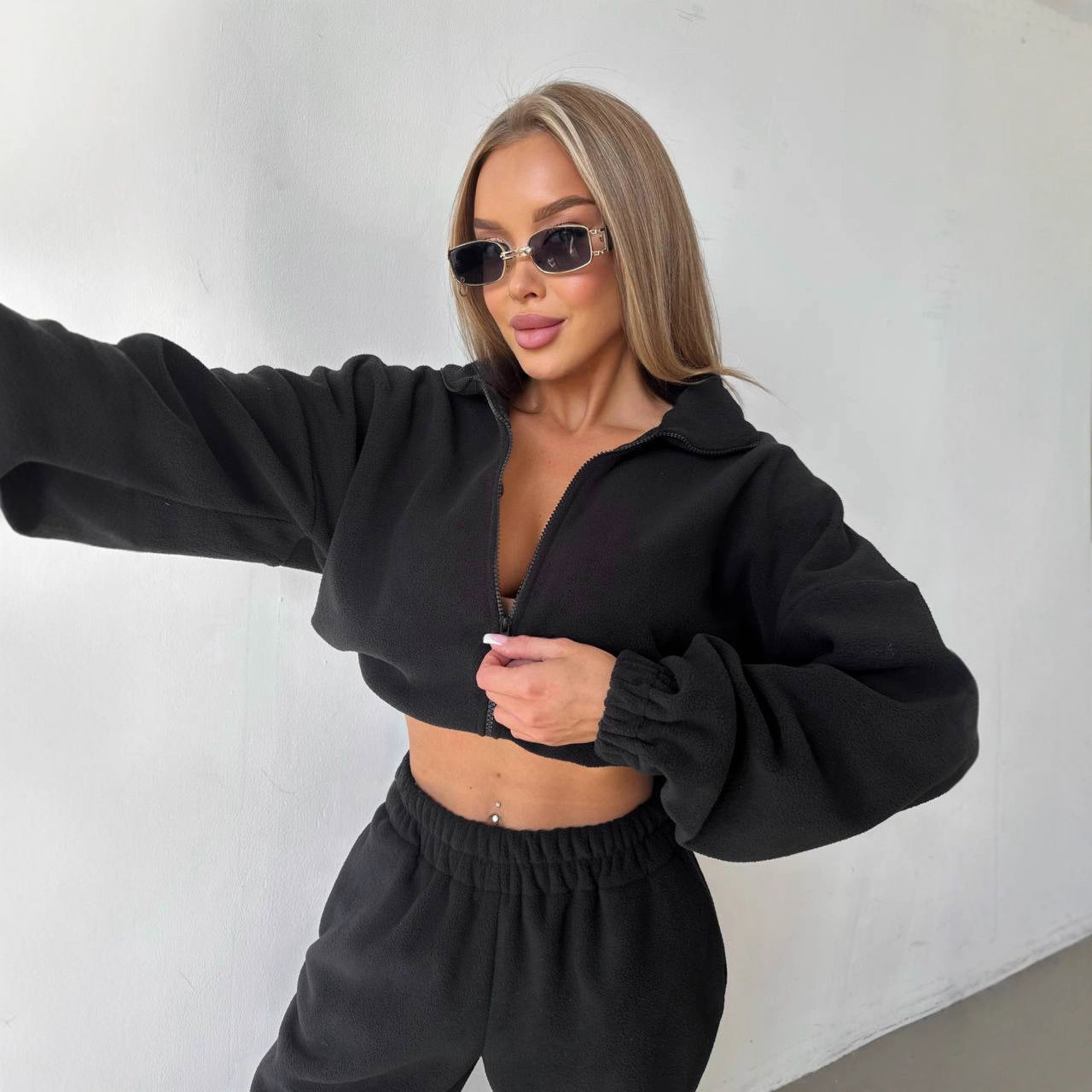 Damen Fleecejacke Cropped Reißverschluss Lässig Eveloria