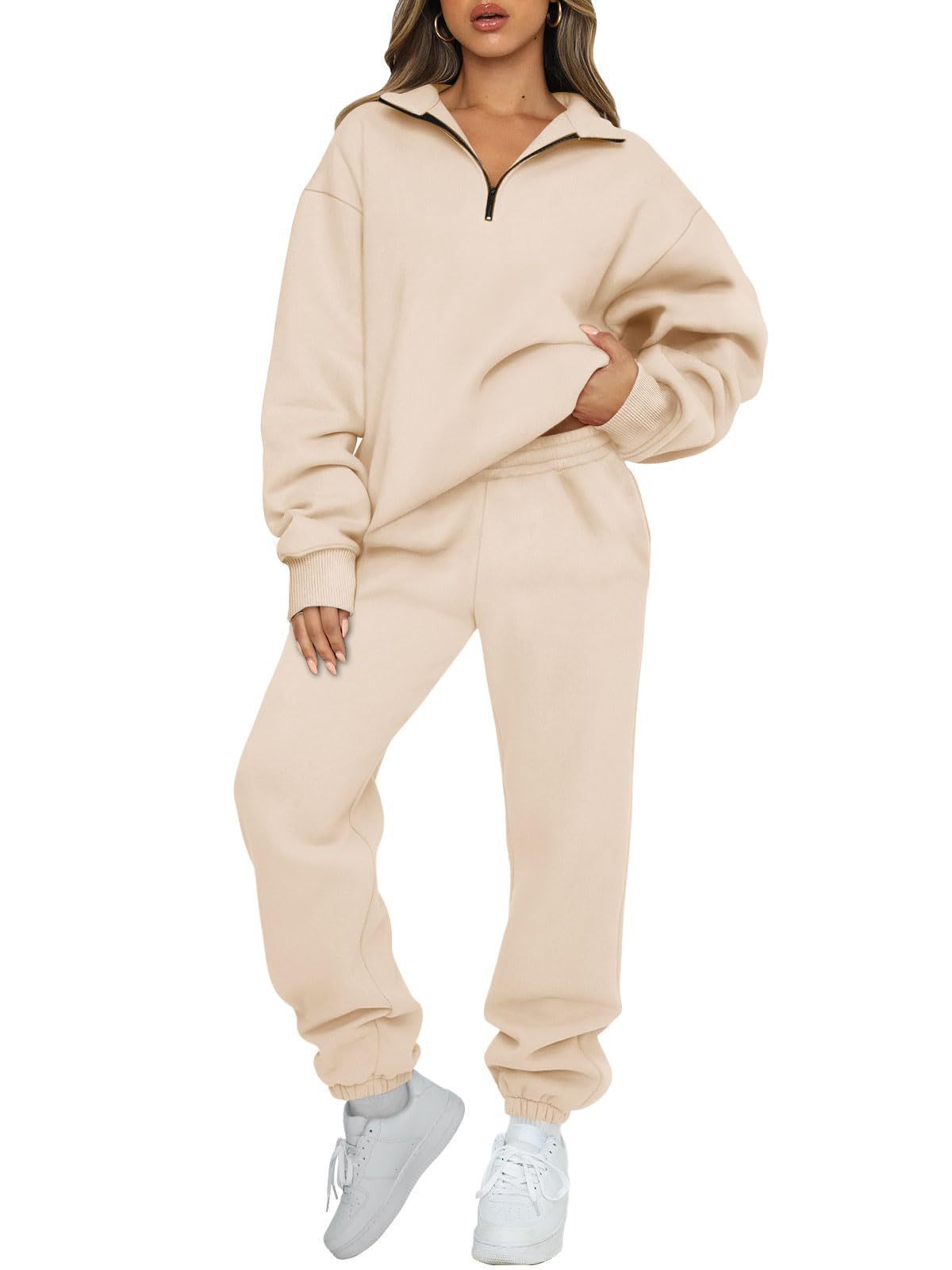Damen Sweatpants-Set mit Stehkragen und Kängurutasche Eveloria