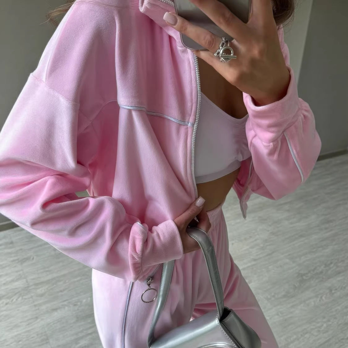 Damen Velours-Joggingset Hochkragen Reißverschluss Eveloria