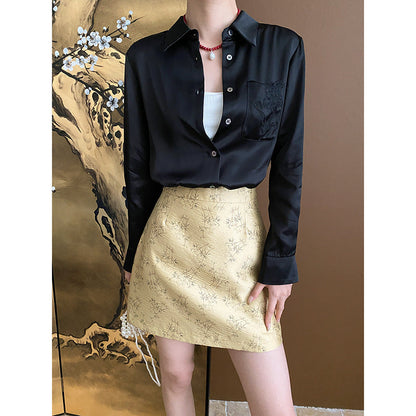 Damen Bluse klassischer Schnitt mit Stickdetailsweiß