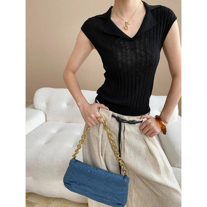 Damen Strickoberteil V-Ausschnitt Figurbetont Elegantes Design - Eveloria