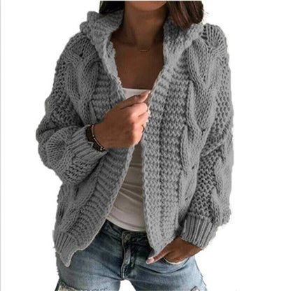 Damen Grobstrick-Cardigan mit Kapuze und tiefen Taschen Eveloria wird