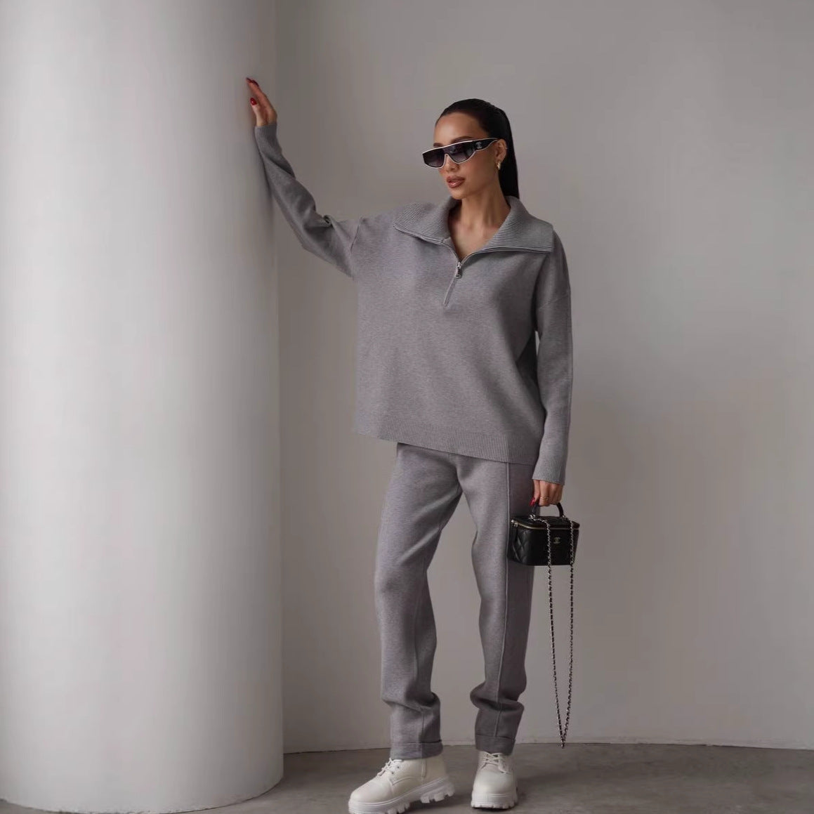 Damen Sweatshirt Jogginghose Set Hochkragen Reißverschluss Eveloria - Eveloria