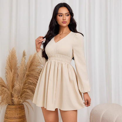 Damen Minimidi-Kleid Geschmeidig Puffärmel Eveloria