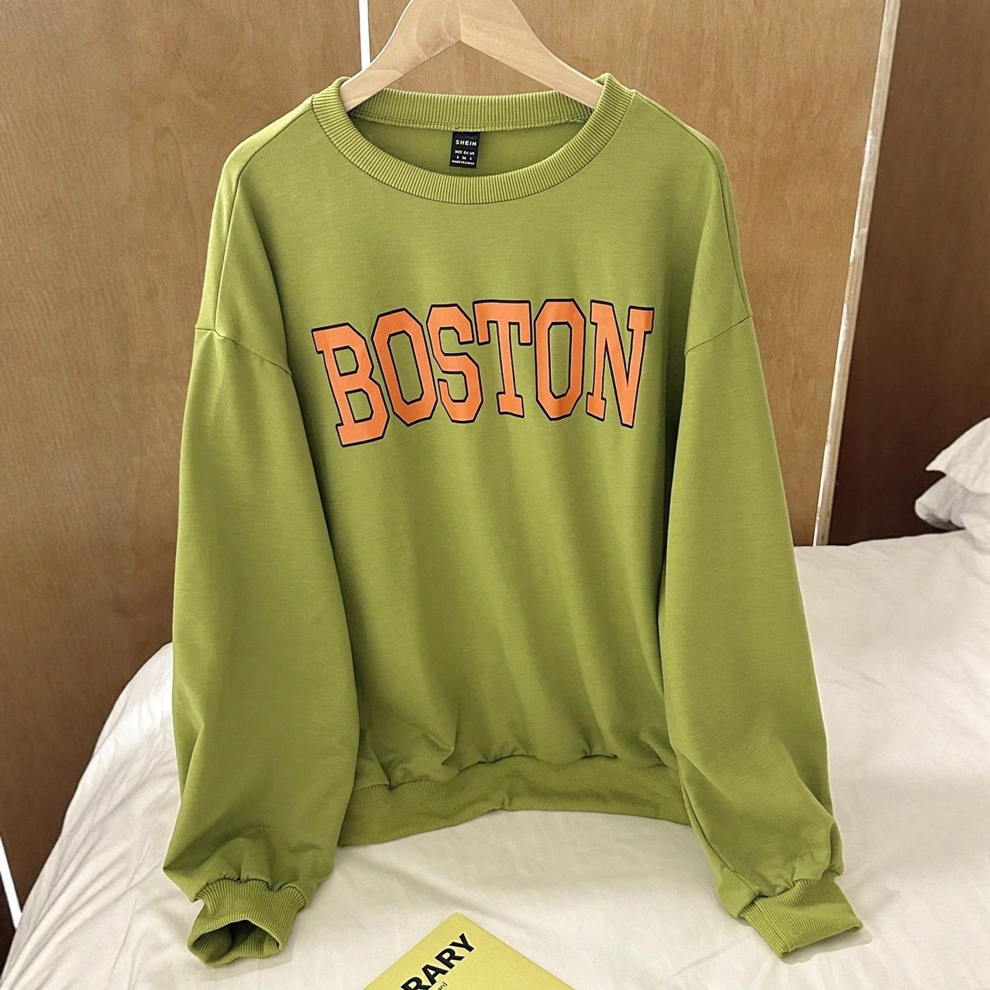 Damen Sweatshirt Lässig mit Schriftzug Eveloria - Eveloria
