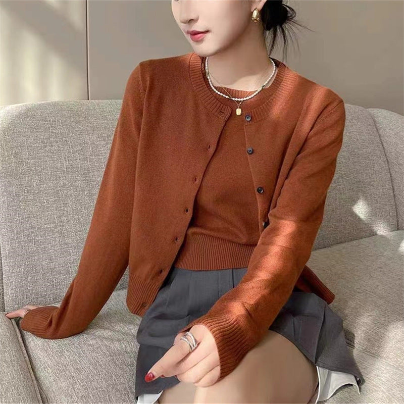 Damen Strickjacke Klassischer Schnitt Feine Knöpfe Beige