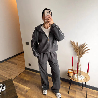 Damen Fleece-Anzug-Set Sportlich mit Reißverschluss und Seitlichen - Eveloria