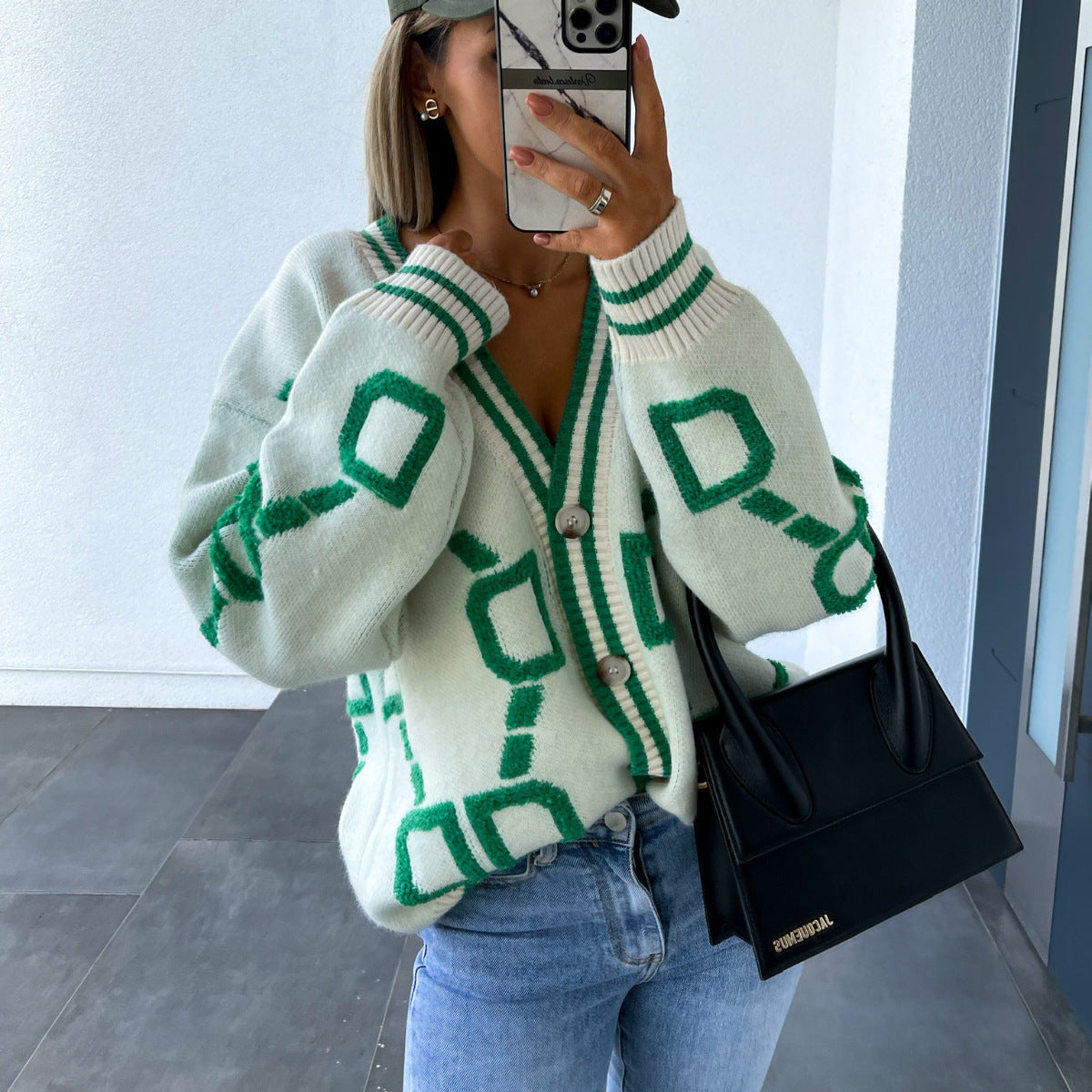 Damen Cardigan Grobstrick Kontrastmuster Eveloria
