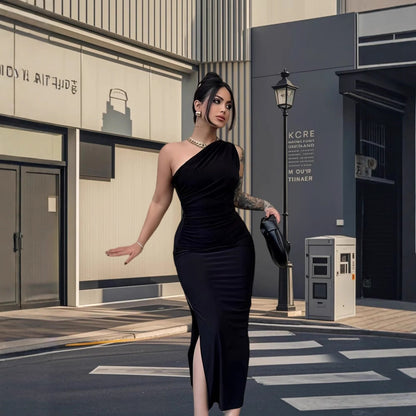 Damen Maxikleid Elegantes One-Shoulder-Design Figurbetont
