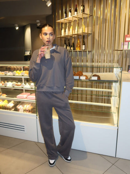 Damen Fleece-Anzug mit Polo-Kragen und geraden Hosen weich