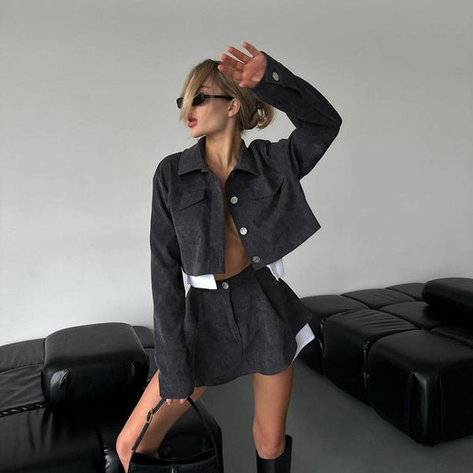 Damen Kurzjacke schwingender Rock Eveloria - Eveloria