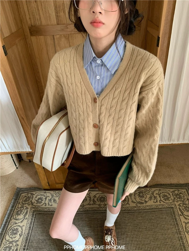 Damen Strickjacke Kurz Breite Ärmel Knöpfe Beige