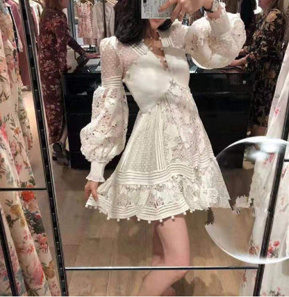 Damen Blumenkleid mit Rüschendetails und Puffärmeln