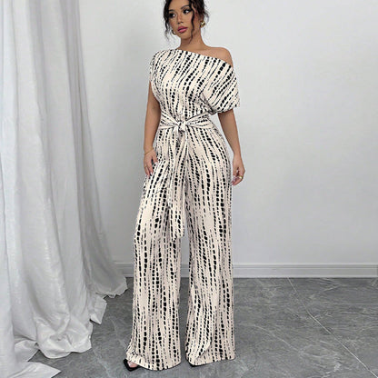 Damen Jumpsuit Asymmetrischer Ausschnitt Florale Rüschen Schwarz - Eveloria