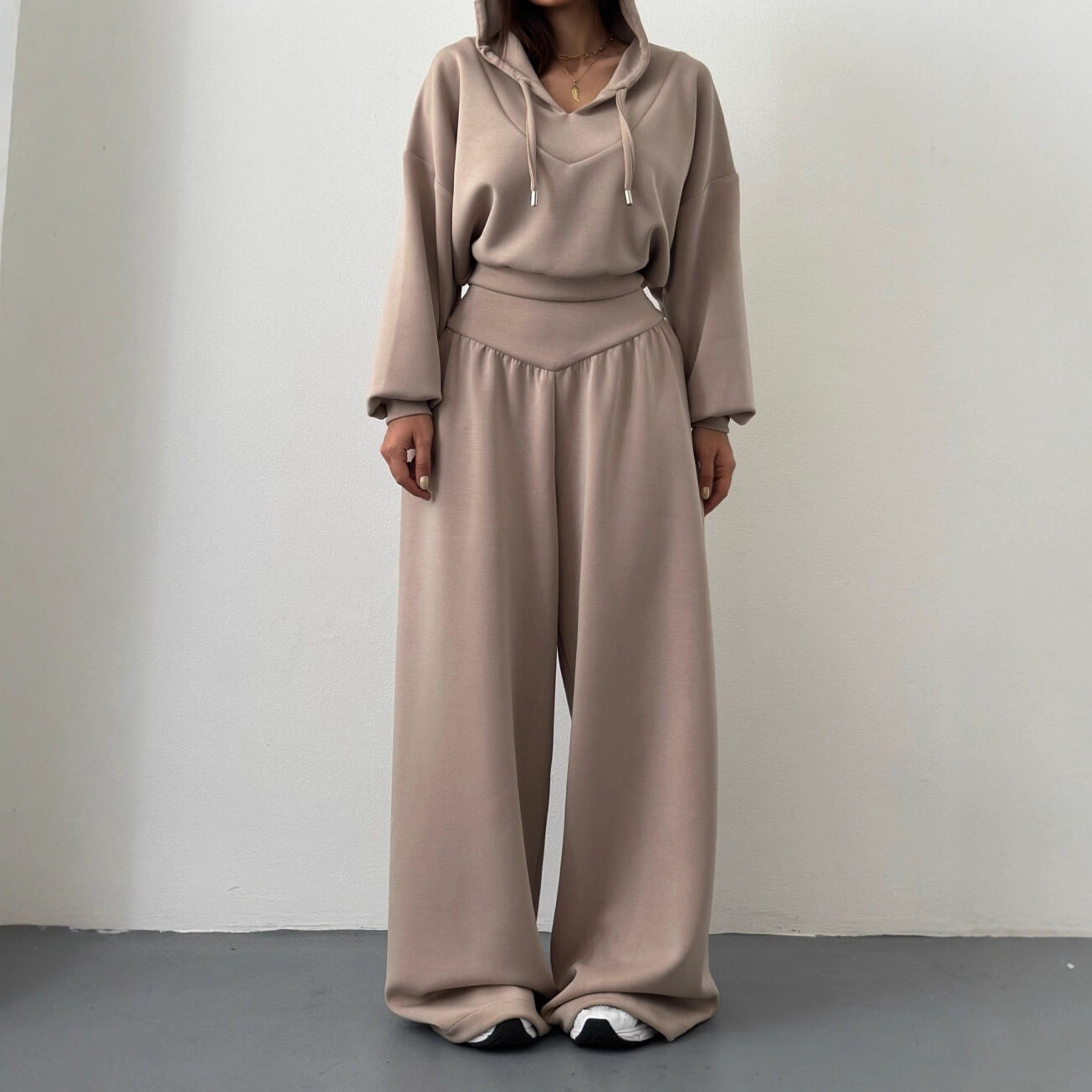 Damen Sport-Loungewear-Set mit Cropped-Hoodie und weiter Hose