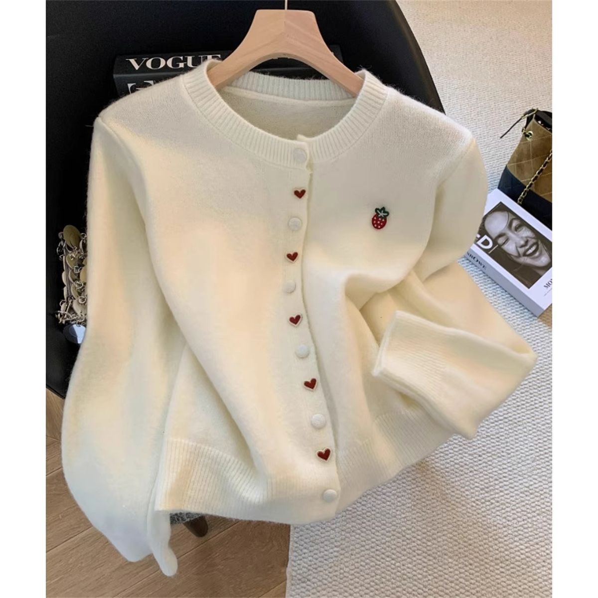 Damen Strickjacke Kuschelig Herz Erdbeere Applikationen