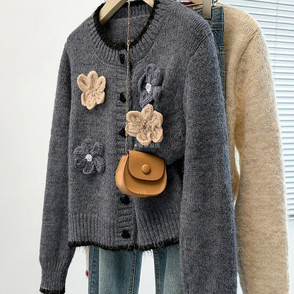 Damen Strickcardigan Blumenapplikationen Weich Eveloria
