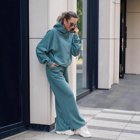 Damen Kapuzenpullover mit weitem Hosenanzug Eveloria - Eveloria