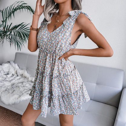 Damen Sommerkleid V-Ausschnitt Rüschendetails Luftig Eveloria