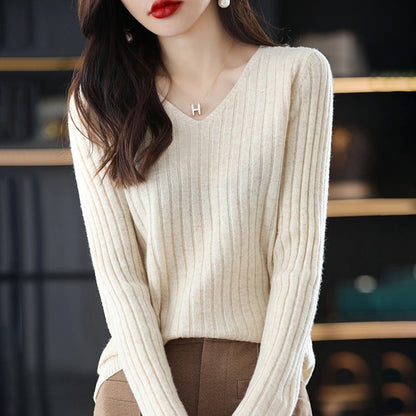 Damen Strickpullover V-Ausschnitt Feine Rippenstruktur Eveloria