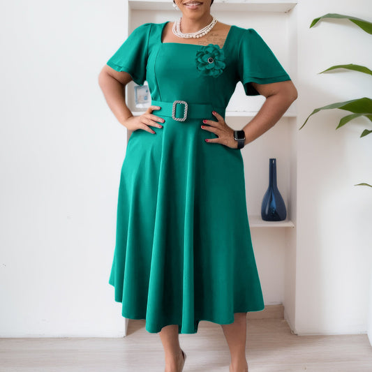 Damen Midi Kleid Geraffter Ausschnitt Breiter Gürtel Eveloria - Eveloria