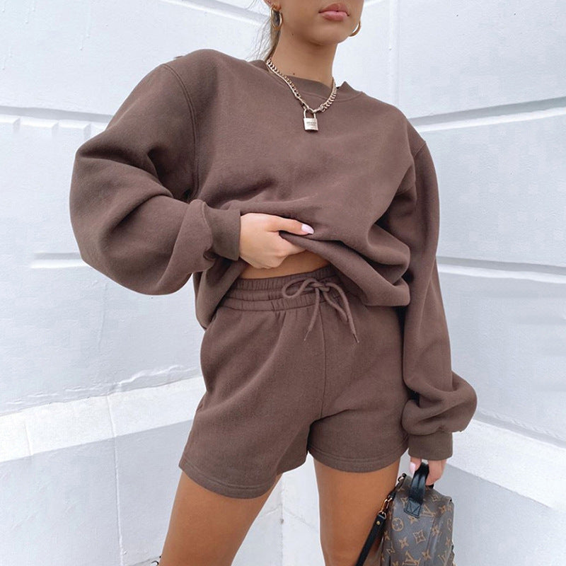 Damen Sweatset Kurzarmoberteil und Shorts aus Baumwolle Beige