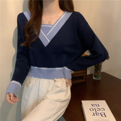 Damen Pullover V-Ausschnitt mit Kontrastdetails