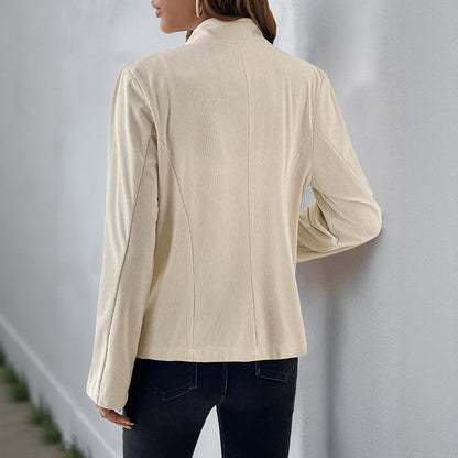 Damen Freizeitjacke Knopfdetails Modischer Schnitt Eveloria