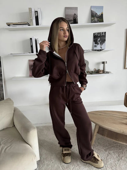 Damen Sport Set Cropped Hoodie und Jogginghose Eveloria