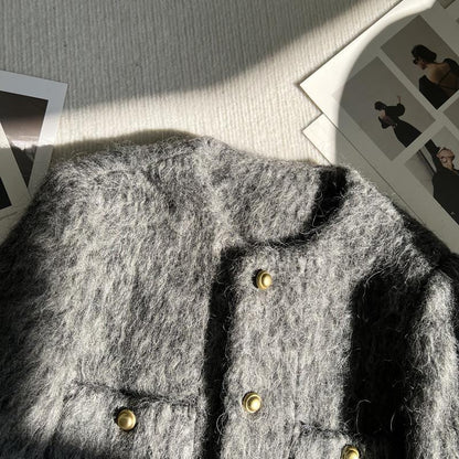 Damen Strickjacke mit goldenen Knöpfen Eveloria