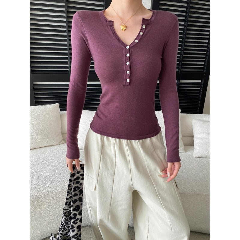 Damen Langarmshirt V-Ausschnitt Dekorative Knöpfe Eveloria - Eveloria