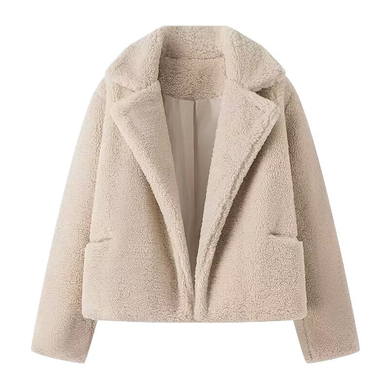 Damen Plüschjacke Oversized Schnitt Hochkragen Eveloria