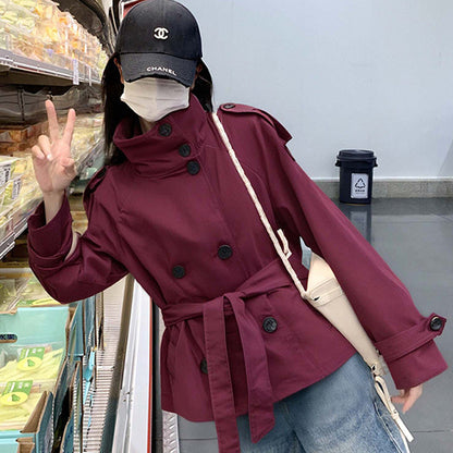 Damen Langjacke mit hohem Kragen und Gürtel Eveloria