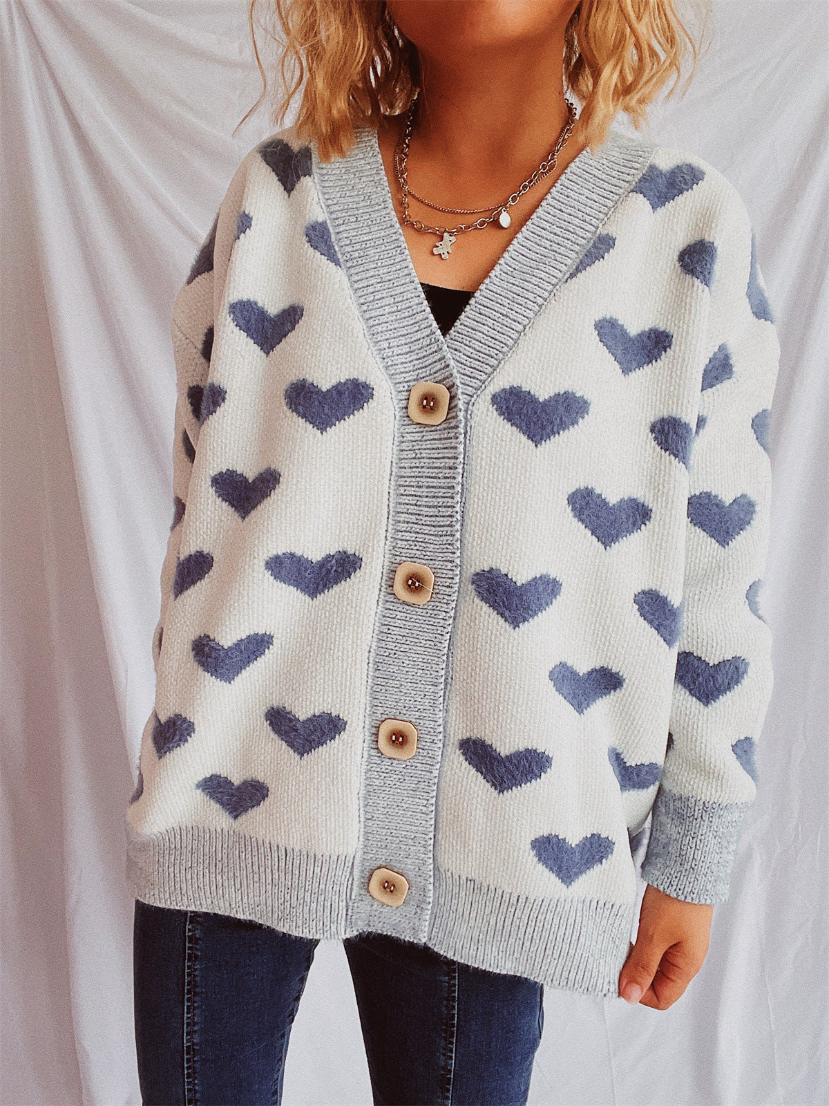Damen Strickjacke Herzförmiges Muster Knöpfe