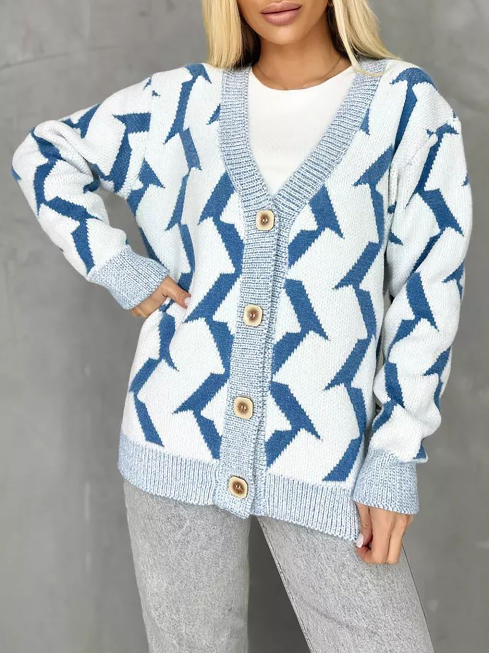 Damen Strickjacke Modernes Blitzenmuster Eveloria