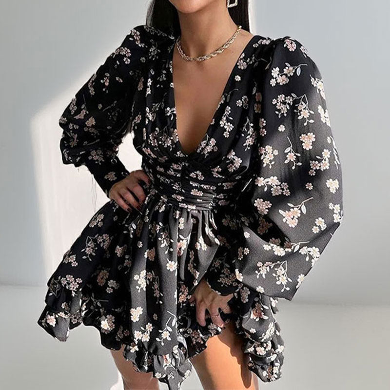 Damen Blumenkleid Voluminöse Ärmel Geraffter Rock Eveloria