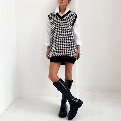 Damen Strickkleid Hahnentrittmuster V-Ausschnitt Moderner Schnitt