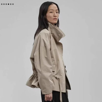 Damen Übergangsjacke mit Gürtel und Stehkragen Eveloria