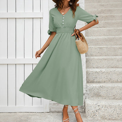 Damen Maxikleid mit Taillengürtel und Knöpfen - Eveloria