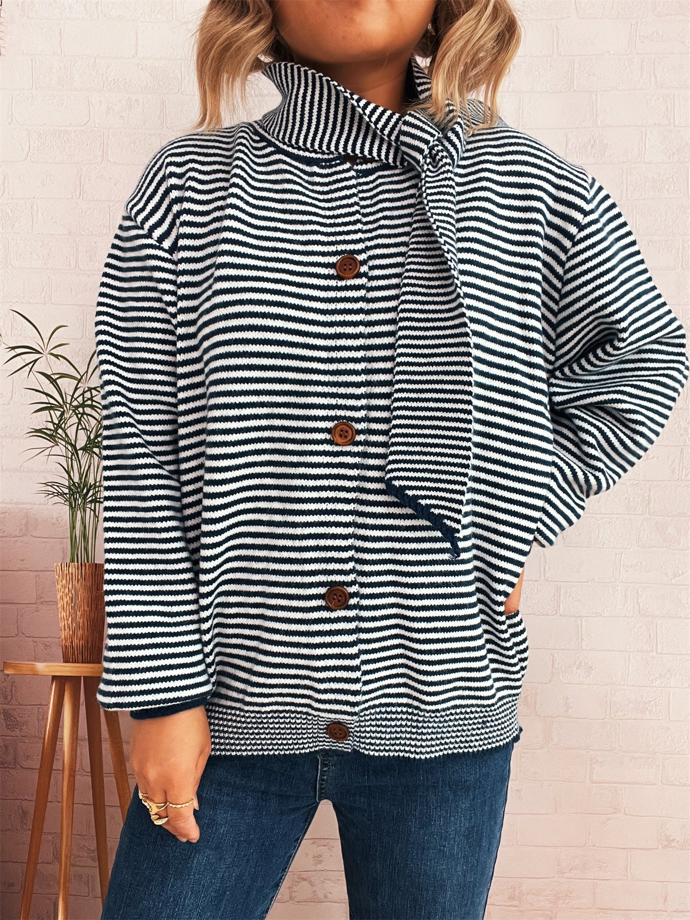 Damen Strickcardigan Gestreift Hochkragen Dekorative Knöpfe