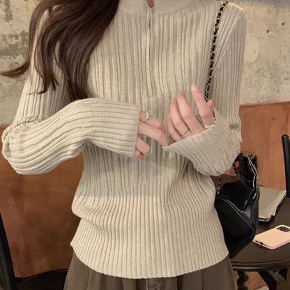Damen Sweatshirt Stehkragen Elegant Geschnitten Eveloria