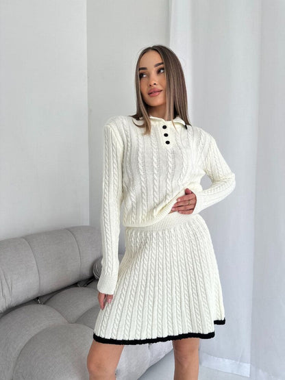 Damen Strickkleid Feines Zopfmuster Hochkragen