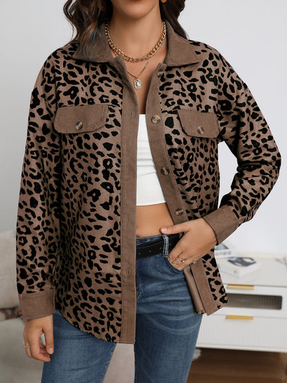 Damen Kordjacke Leo-Print Brusttaschen Eveloria